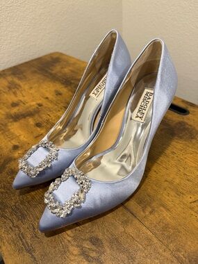 Badgley Mischka Blue Satin Pointed-Toe Heels Cher New W Flaws Size 7.5 PLS READ